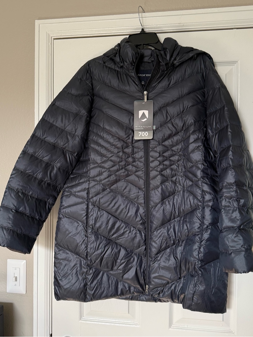 Lands' End Women's Long Packable 700 Fill Down Puffer Jacket